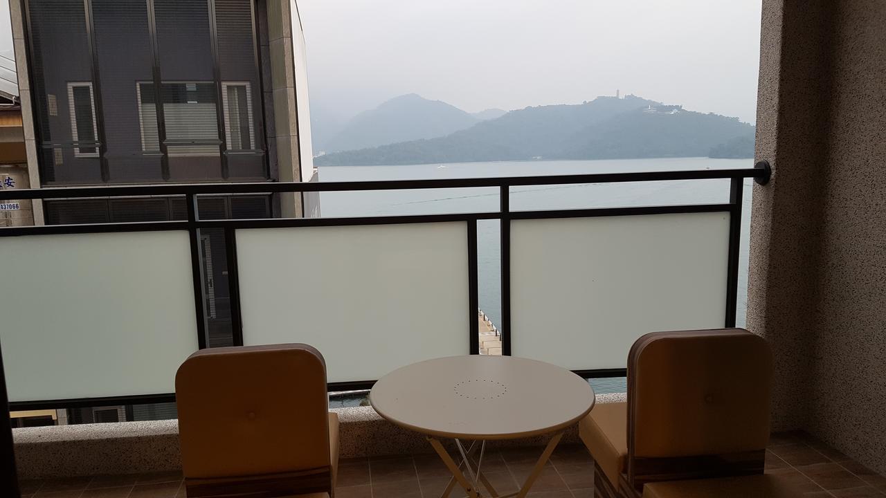 Sun Moon Lake Long Xing Homestay Yuchi Exterior foto