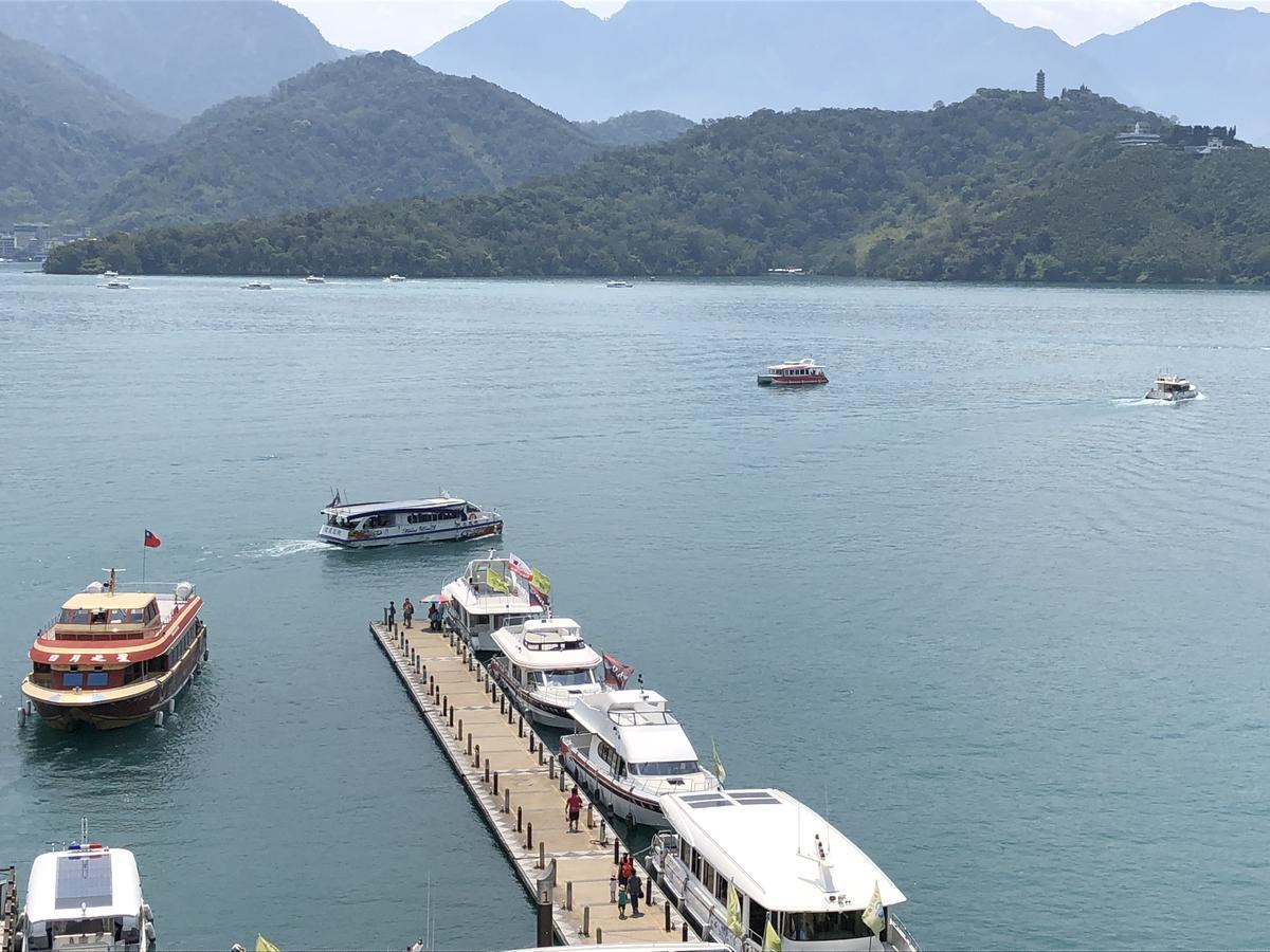 Sun Moon Lake Long Xing Homestay Yuchi Exterior foto