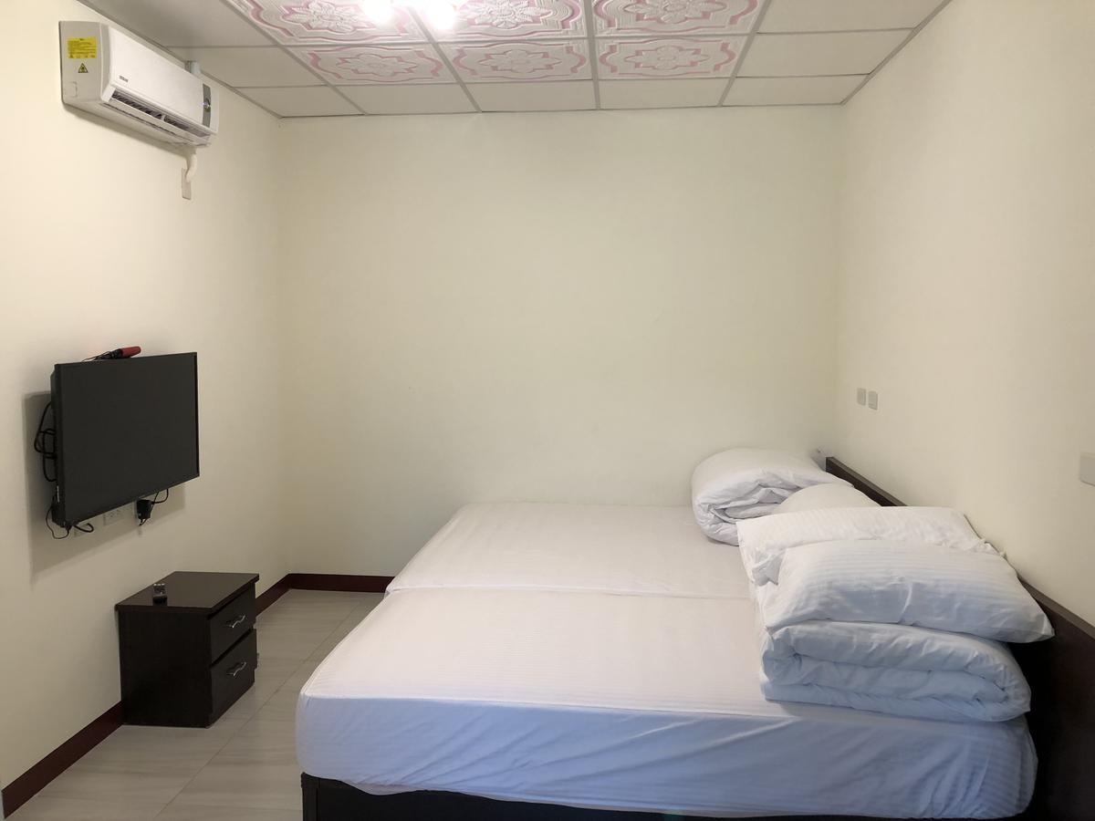 Sun Moon Lake Long Xing Homestay Yuchi Exterior foto